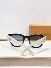 Picture of Louis Vuitton Sunglasses _SKUfw76991371fw